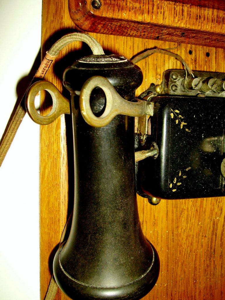 Stromberg-Carlson Telephone – Western Illinois Museum